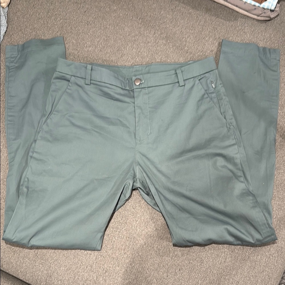 Lululemon Athletica Green Chinos Versatile Everyday Wear